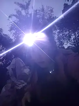 Snapshot of Ngocmi909 chatting on November 13, 10:41 am Ngocmi909 online show from November 13, 10:41 am