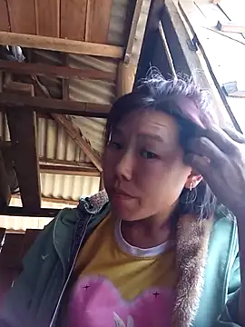 Ngocmi909 online show from February 16, 8:46 am