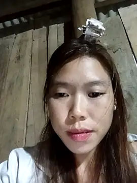 Snapshot of Ngocmi909 chatting on November 10, 10:20 am Ngocmi909 online show from November 10, 10:20 am