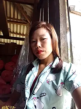 Snapshot of Ngocmi909 chatting on October 21, 1:27 am Ngocmi909 online show from October 21, 1:27 am