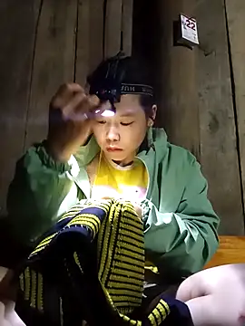 Ngocmi909 online show from March 15, 1:40 pm