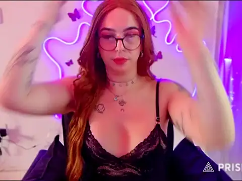 Snapshot of VIckSexyDoll chatting on November 15, 5:50 pm VIckSexyDoll online show from November 15, 5:50 pm