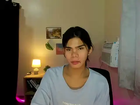 Snapshot of dianne_swift chatting on October 24, 10:42 pm dianne swift online show from October 24, 10:42 pm