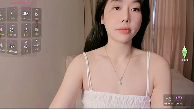 strawberry-ni online show from October 10, 4:57 am