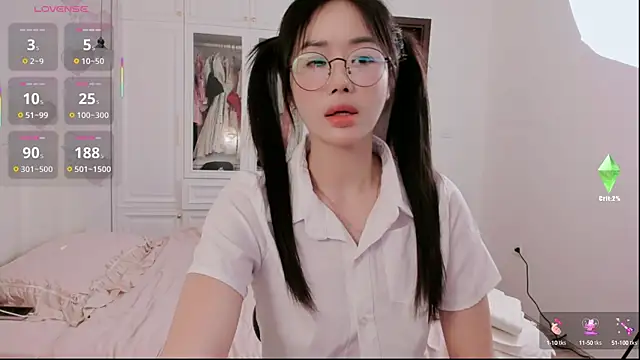 strawberry-ni online show from October 14, 4:18 pm