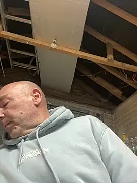 Richmcgee online show from March 24, 8:31 pm