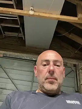 Snapshot of Richmcgee chatting on June 5, 7:30 pm Richmcgee online show from June 5, 7:30 pm
