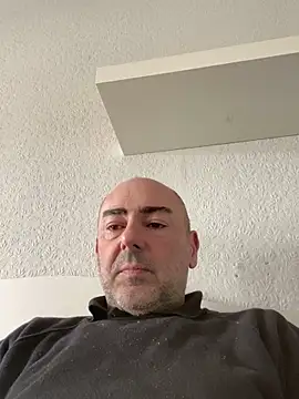 Snapshot of Richmcgee chatting on February 28, 10:26 am Richmcgee online show from February 28, 10:26 am