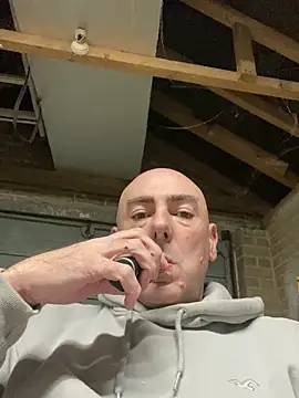 Richmcgee online show from March 15, 8:16 pm