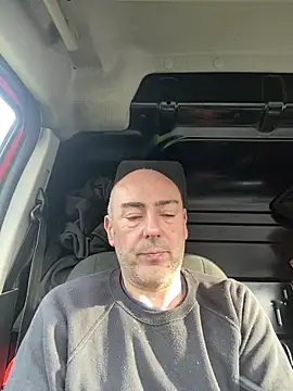 Richmcgee online show from April 10, 7:37 am