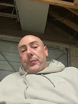 Richmcgee online show from March 12, 8:24 pm