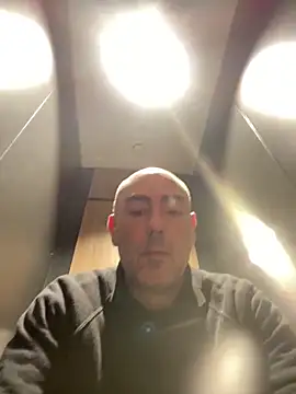 Richmcgee online show from March 6, 8:20 am