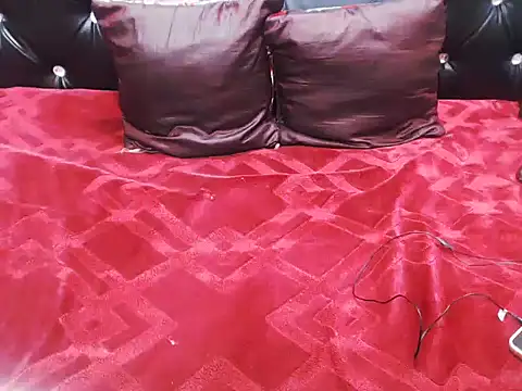 AppleAss02 online show from February 11, 7:14 pm