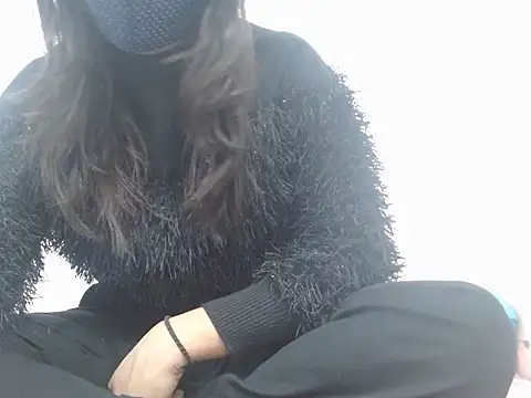 Snapshot of Vaani_Singha chatting on December 4, 11:09 am Vaani Singha online show from December 4, 11:09 am