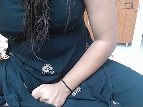 Snapshot of Vaani_Singha chatting on October 6, 12:50 pm Vaani Singha online show from October 6, 12:50 pm