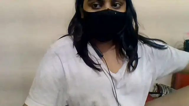 Snapshot of Vaani_Singha chatting on May 30, 3:13 am Vaani Singha online show from May 30, 3:13 am