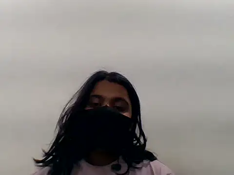 Snapshot of Vaani_Singha chatting on May 4, 7:28 pm Vaani Singha online show from May 4, 7:28 pm