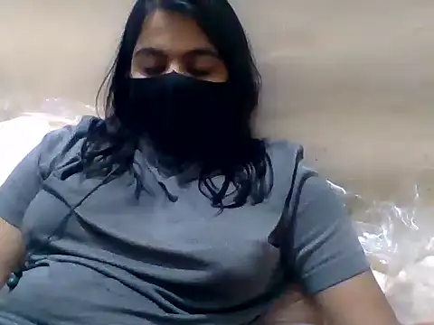 Snapshot of Vaani_Singha chatting on May 8, 11:47 am Vaani Singha online show from May 8, 11:47 am