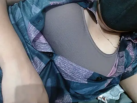 Snapshot of Vaani_Singha chatting on September 14, 5:41 am Vaani Singha online show from September 14, 5:41 am