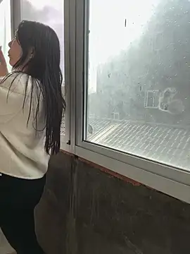 xiiuuff18 online show from November 8, 1:20 am