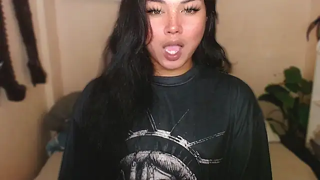 MissRumi Hunter online show from January 6, 8:02 pm