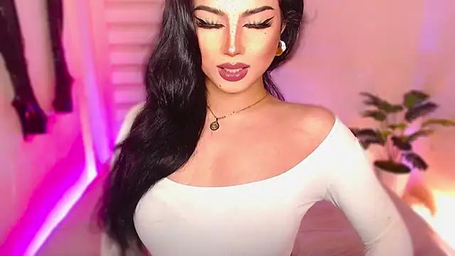 MissRumi Hunter online show from April 5, 5:52 pm