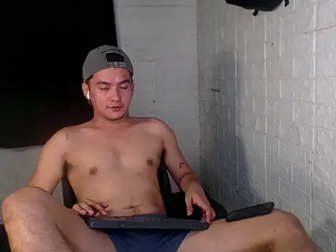 Snapshot of Tempting_jon chatting on May 16, 6:01 am Tempting jon online show from May 16, 6:01 am