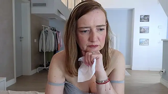 Blue Angel Sweet online show from May 7, 3:33 am