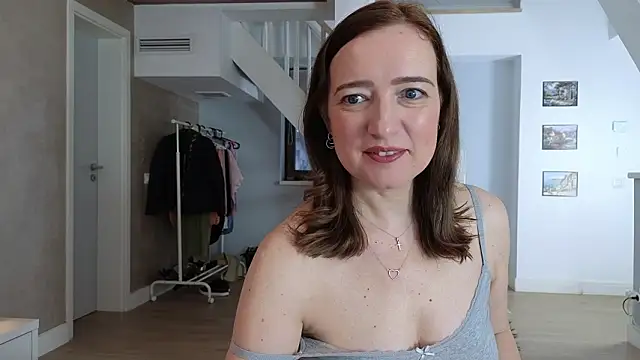 Blue Angel Sweet online show from March 27, 4:21 am