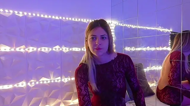 Snapshot of Aishha_ chatting on October 23, 5:06 am Aishha online show from October 23, 5:06 am