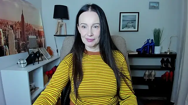 Velvet Jasmine online show from March 3, 6:31 am