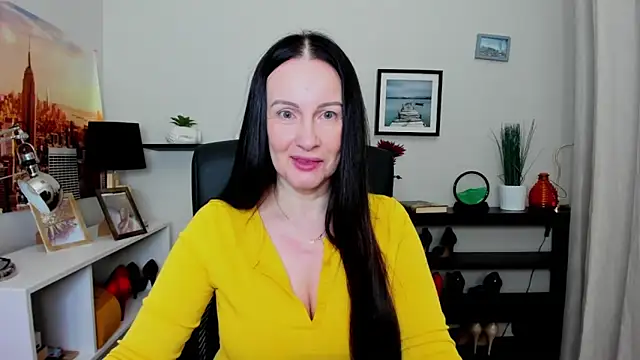 Snapshot of Velvet_Jasmine chatting on October 14, 5:30 am Velvet Jasmine online show from October 14, 5:30 am