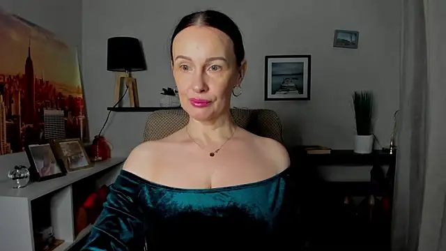 Velvet Jasmine online show from January 13, 6:39 am