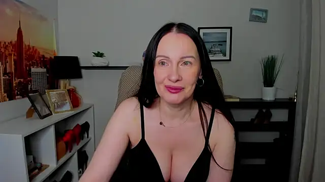 Snapshot of Velvet_Jasmine chatting on November 27, 6:47 am Velvet Jasmine online show from November 27, 6:47 am