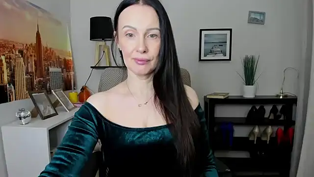 Velvet Jasmine online show from February 4, 6:41 am