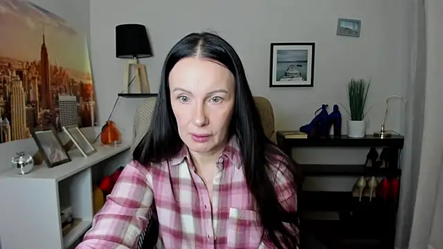 Velvet Jasmine online show from February 10, 6:34 am