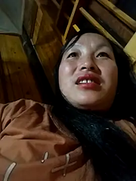 miss-su online show from March 26, 1:20 pm