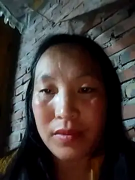 miss-su online show from March 7, 2:11 pm