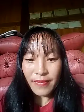 miss-su online show from October 30, 8:01 am