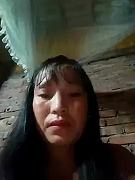 miss-su online show from October 27, 4:41 pm