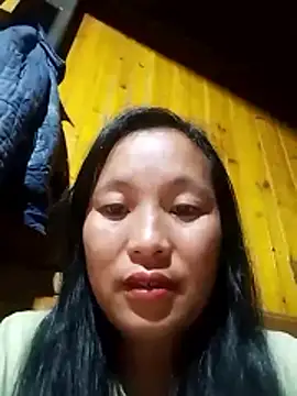 miss-su online show from April 7, 11:17 pm