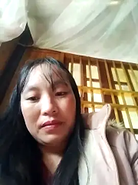 miss-su online show from November 4, 5:44 am