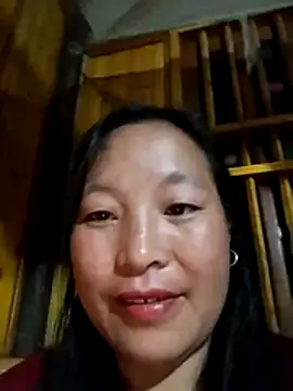 miss-su online show from April 3, 9:10 pm