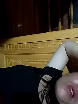 Snapshot of miss-su chatting on July 11, 12:49 pm miss-su online show from July 11, 12:49 pm