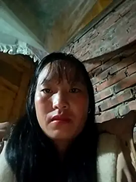 miss-su online show from November 4, 6:11 pm