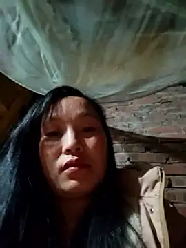 miss-su online show from March 12, 1:04 pm