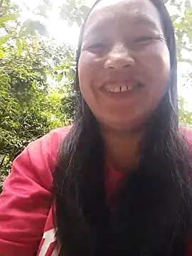 Snapshot of miss-su chatting on May 25, 12:43 am miss-su online show from May 25, 12:43 am