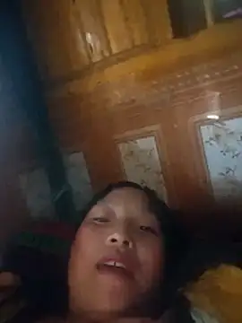 miss-su online show from November 5, 6:16 am