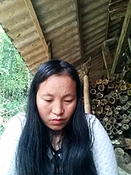 Snapshot of miss-su chatting on April 21, 2:51 am miss-su online show from April 21, 2:51 am