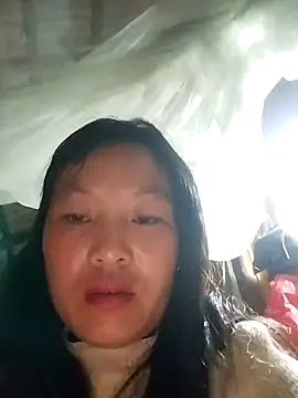 miss-su online show from December 3, 10:53 pm